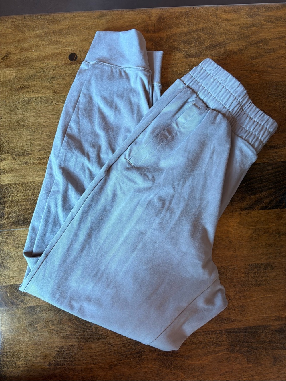Yogalicious LUX District Jogger in Mauve-Taupe